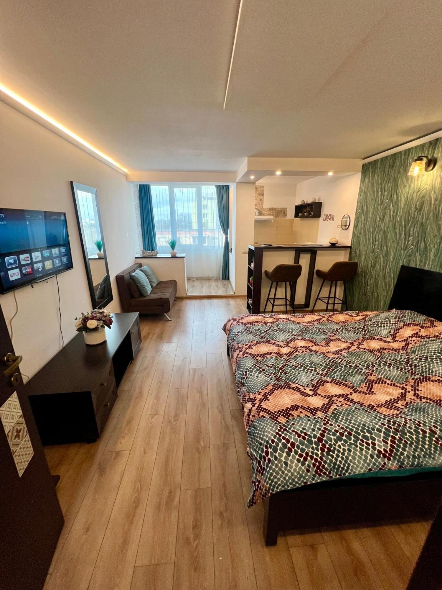 2 Venturo Victoriei Wi-Fi Self Check-In Apartment บราชอฟ ภายนอก รูปภาพ