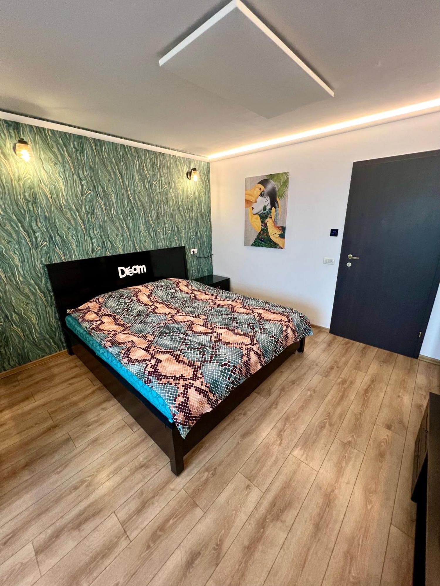 2 Venturo Victoriei Wi-Fi Self Check-In Apartment บราชอฟ ภายนอก รูปภาพ